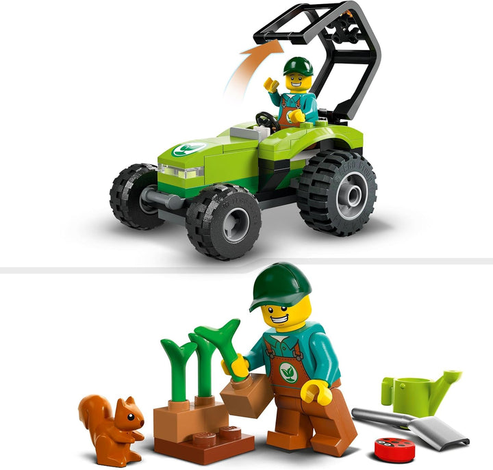 LEGO 60390 City Kleintraktor, Spielzeug-Traktor mit Anhänger, Fahrzeug zum Bauernhof-Set mit Gärtner