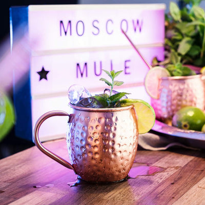 Navaris Moscow Mule Becher 4er Set - 4x Kupferbecher für Moskau Mule Gin Bier - Cocktail Mug gehämme