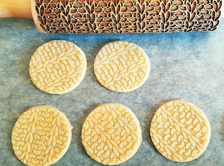STRICKEN Prägung Nudelholz für Hausgemachtes Gebäck. Teigroller mit liebe für DIY Küche, Plätzchen.