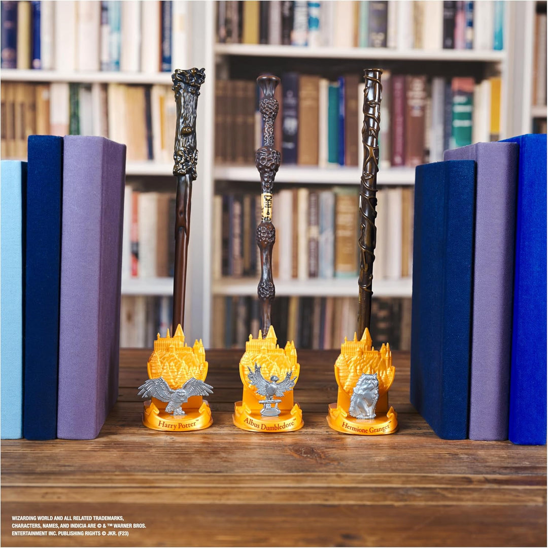 Wizarding World Harry Potter - Authentischer Albus Dumbledore Zauberstab aus Kunststoff mit Hogwarts