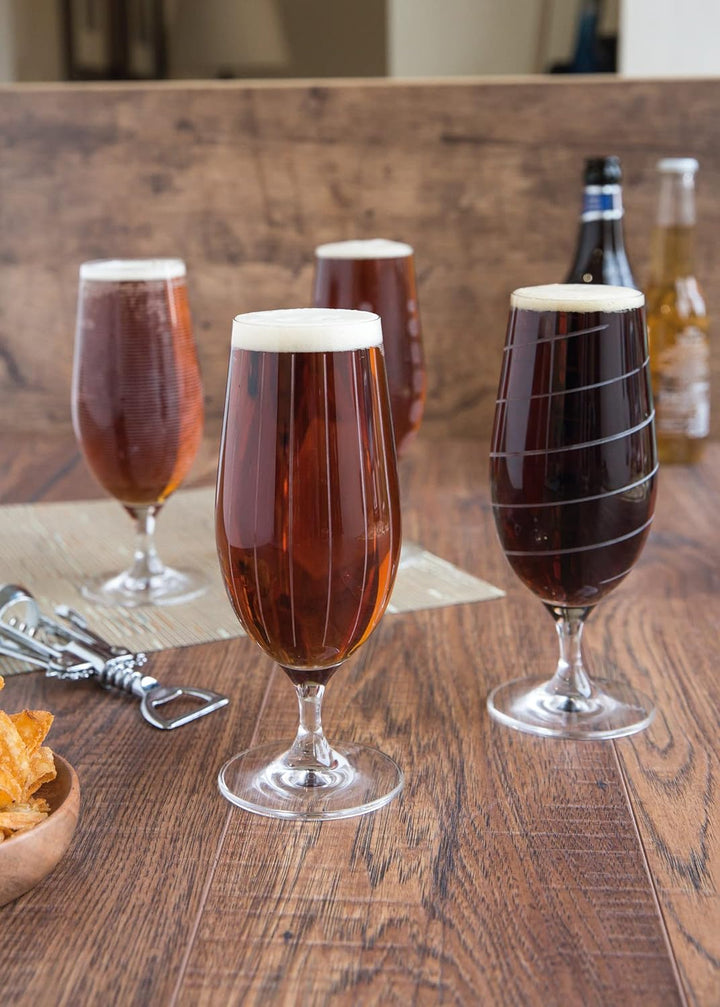 Mikasa Cheers Bier Gläser Set, Biergläser aus Kristallglas, Gläser mit Motiven, 4 Biergläser Set, We