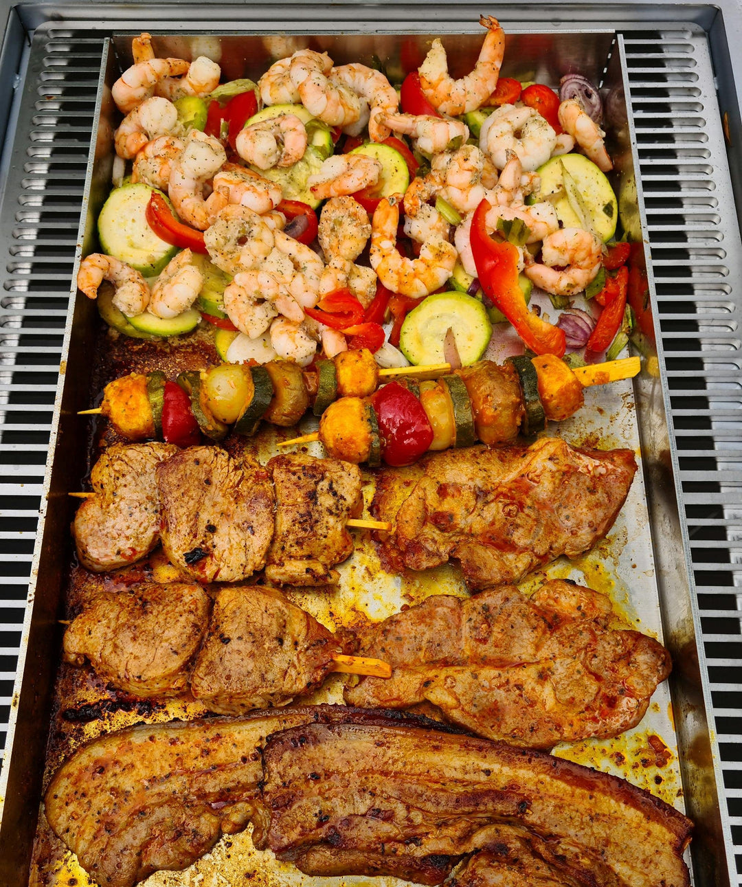 SMOKI Plancha Grillplatte aus 4 mm starkem Edelstahl (30 x 44), 30 x 44