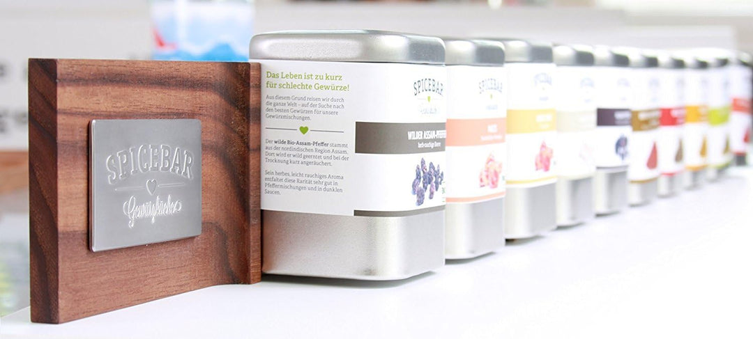 8 Spicebar Gewürzdosen Eckig Set mit Aromadeckel + 8 Etiketten + 4 Streueinsätze, Aromadose Masse: 8