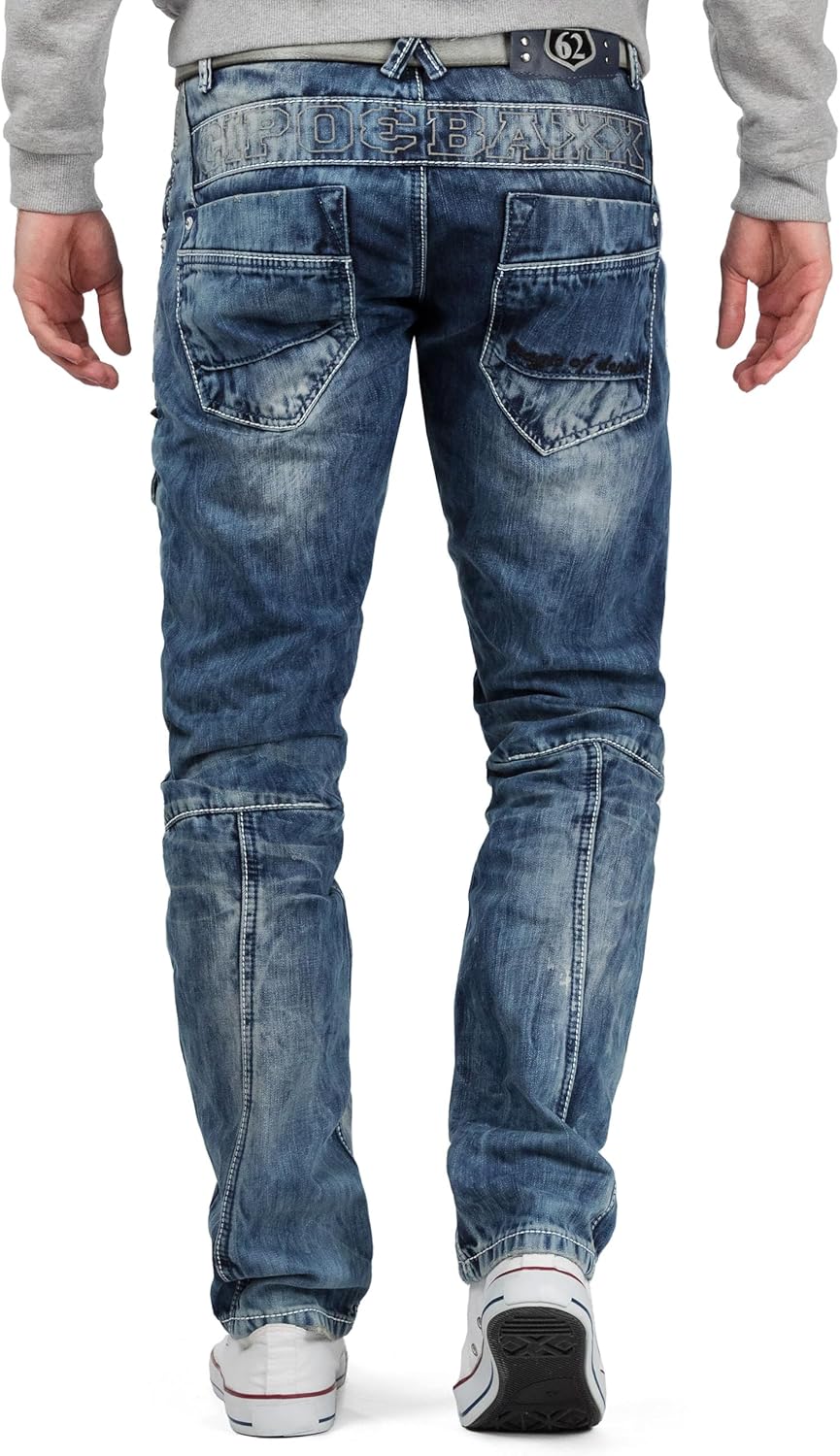 Cipo & Baxx Herren Jeans – Stylische Regular-Fit Denim mit Stone-Washed-Design, Used-Look & markante