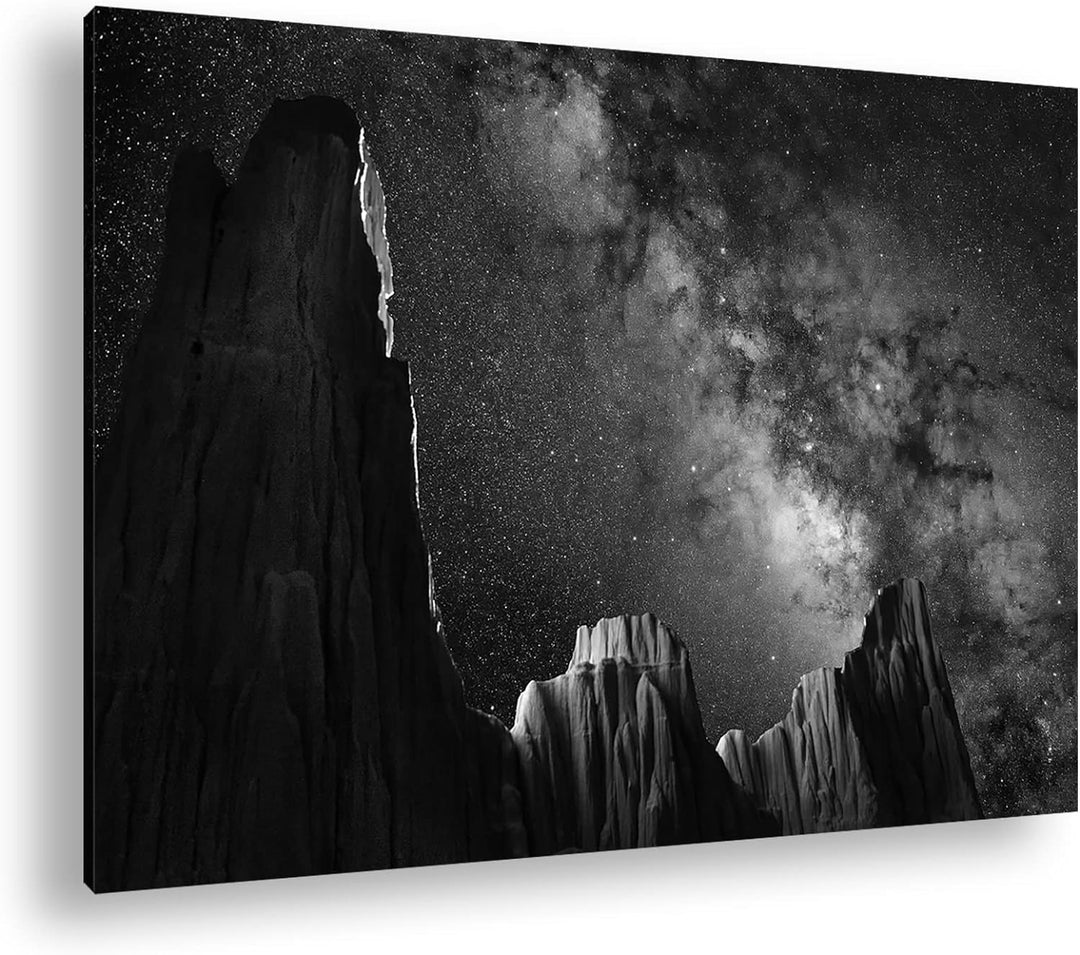 Hoch über den Bergen Effekt: Schwarz&Weiss, Format: 60x40 als Leinwandbild, Motiv fertig gerahmt auf