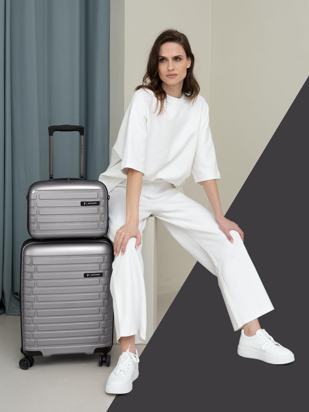 Pactastic Hartschalen Kabinen-Koffer | Kleiner Cabin-Trolley 40 x 20 x 55 cm von 40 auf 48 Liter erw