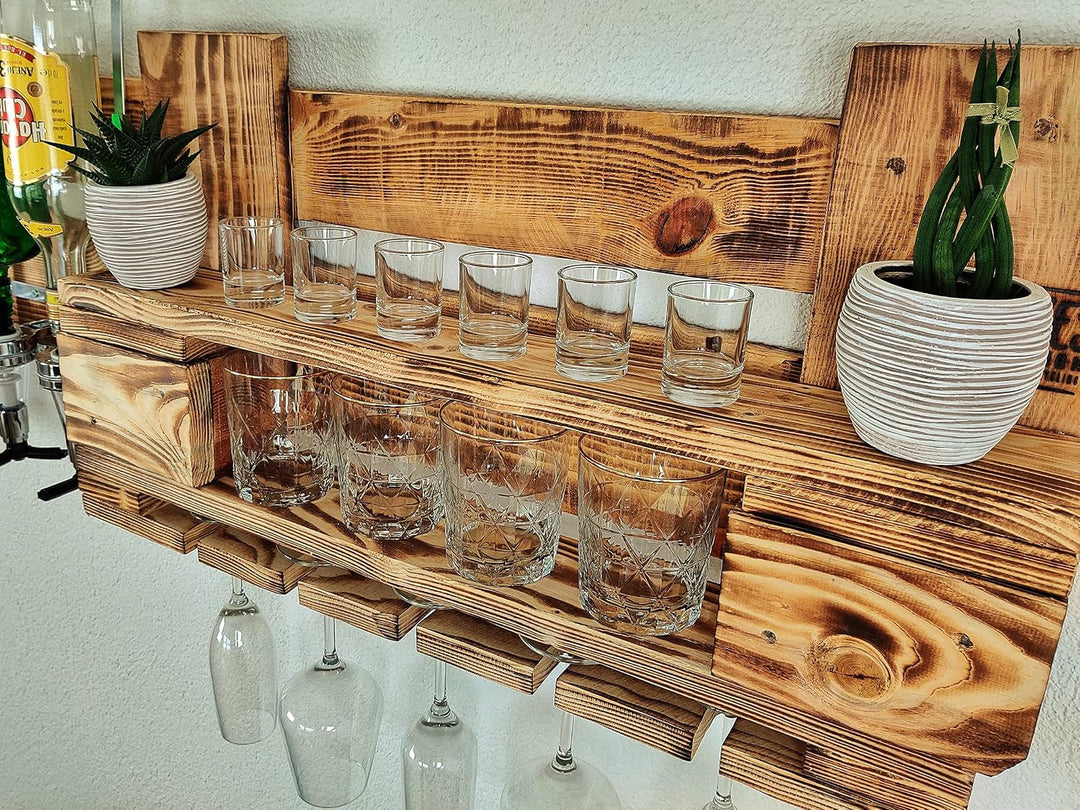 Whisky-Regal Wandbar mit Getränkespender 4 Dosierer Whiskey-Bar Weinregal aus Palette 4 Whiskeygläse