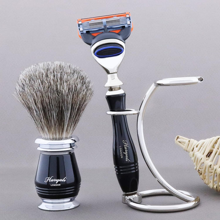 Pur Schwarz Dachs Rasier bürste, Rasierer mit Schwarzer Griff & Edelstahl Ständer mit Crome Finish.