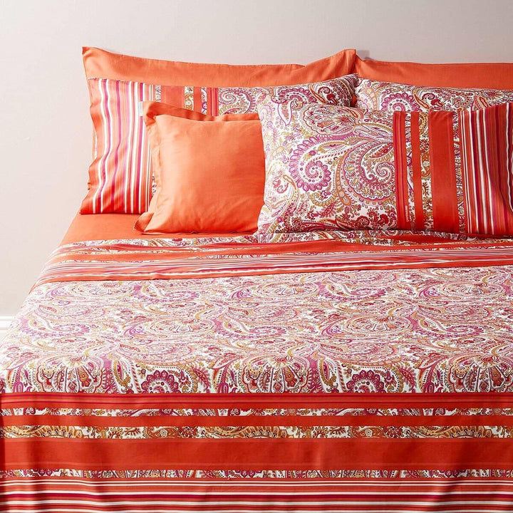 Bassetti NOTO Bettwäsche + 1 Kissenhülle aus 100% Baumwollsatin in der Farbe Rot R1, Masse: 155x220