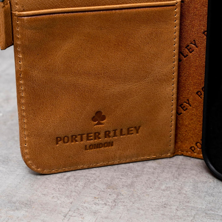 Porter Riley - Lederhülle für iPhone 14 Pro. Premium Echtleder Standhülle/Ledertasche/Brieftasche mi