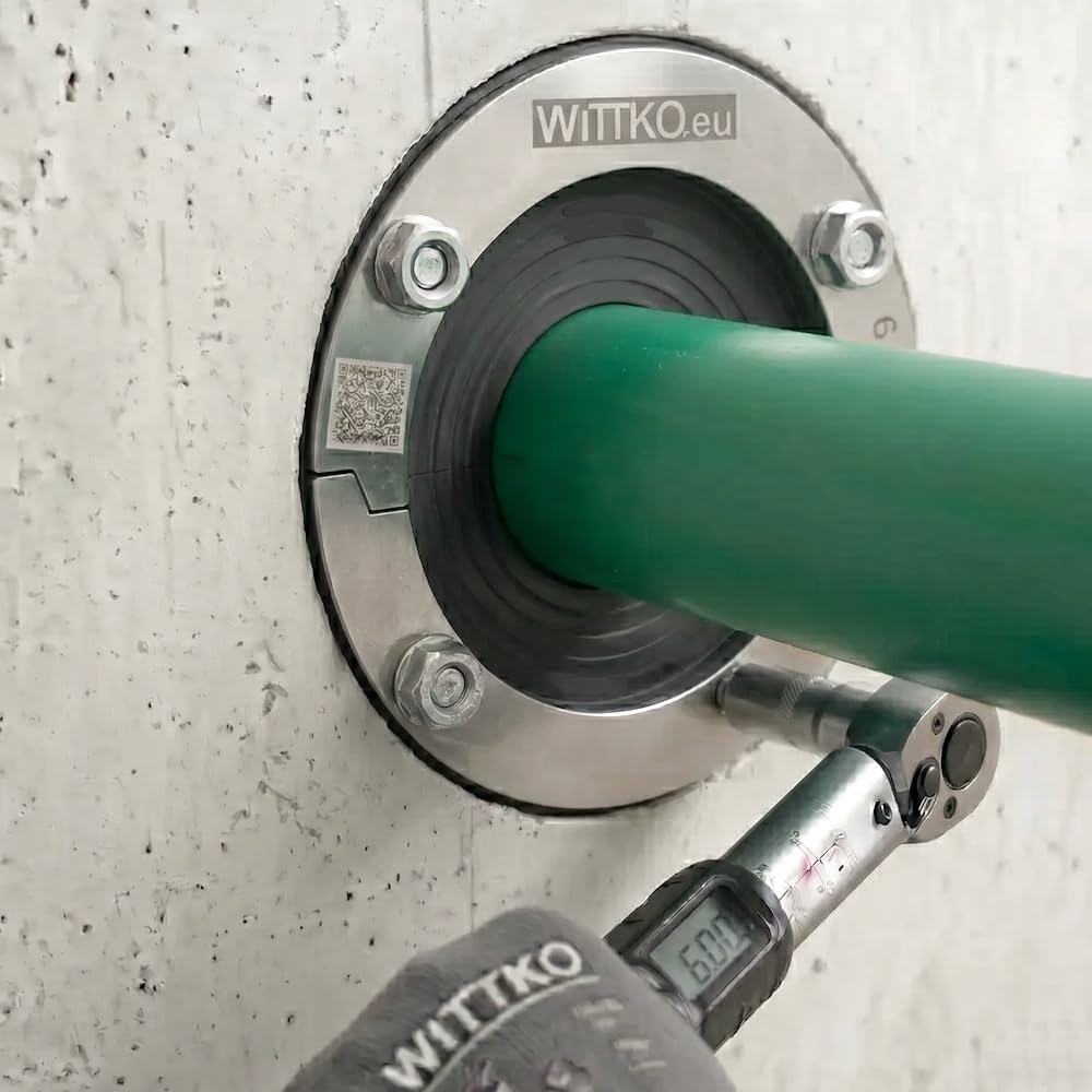 WITTKOWARE 100mm Mauerdurchführung (DN100 Ringraumdichtung), geteilt, für 1 Kabel oder Rohr 18-63mm