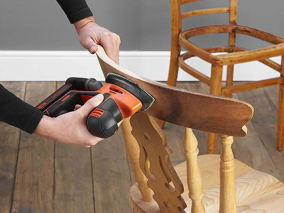 Black+Decker Akku-Dreieckschleifer Mouse ( 1.5 Ah, inklusive 400 mA Ladegerät, Fingerschleifer-Aufsa
