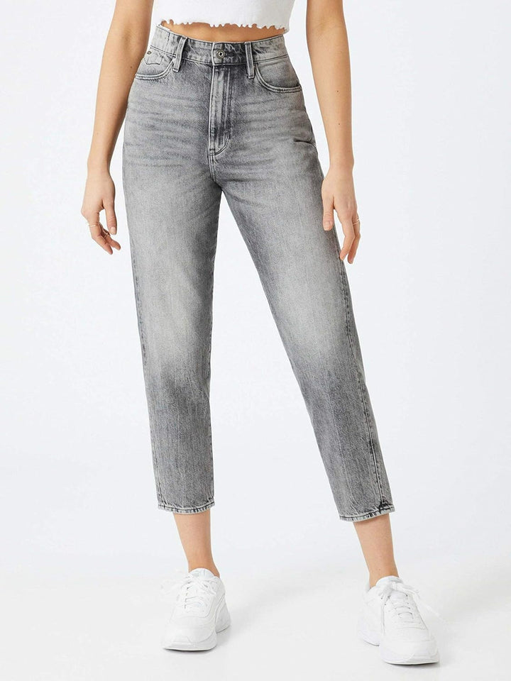 G-STAR Damen Janeh Ultra High Waist Mom Ankle Straight Jeans 25W / 32L Grau (Sun Faded Basalt D16083