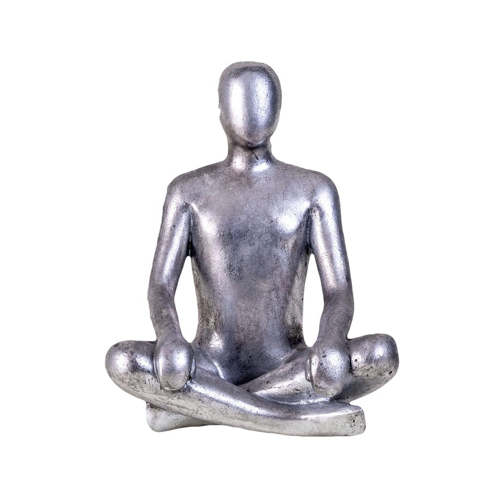 IDYL Moderne Skulptur Figur Sandsteinguss Sitting Man Crossed Legs | silberfb. | Masse 22x18x28 cm |