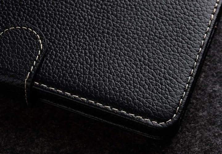 STILGUT Talis kompatibel mit Samsung Galaxy S21 5G Hülle mit Kartenfach aus Leder, Flip Cover, Walle