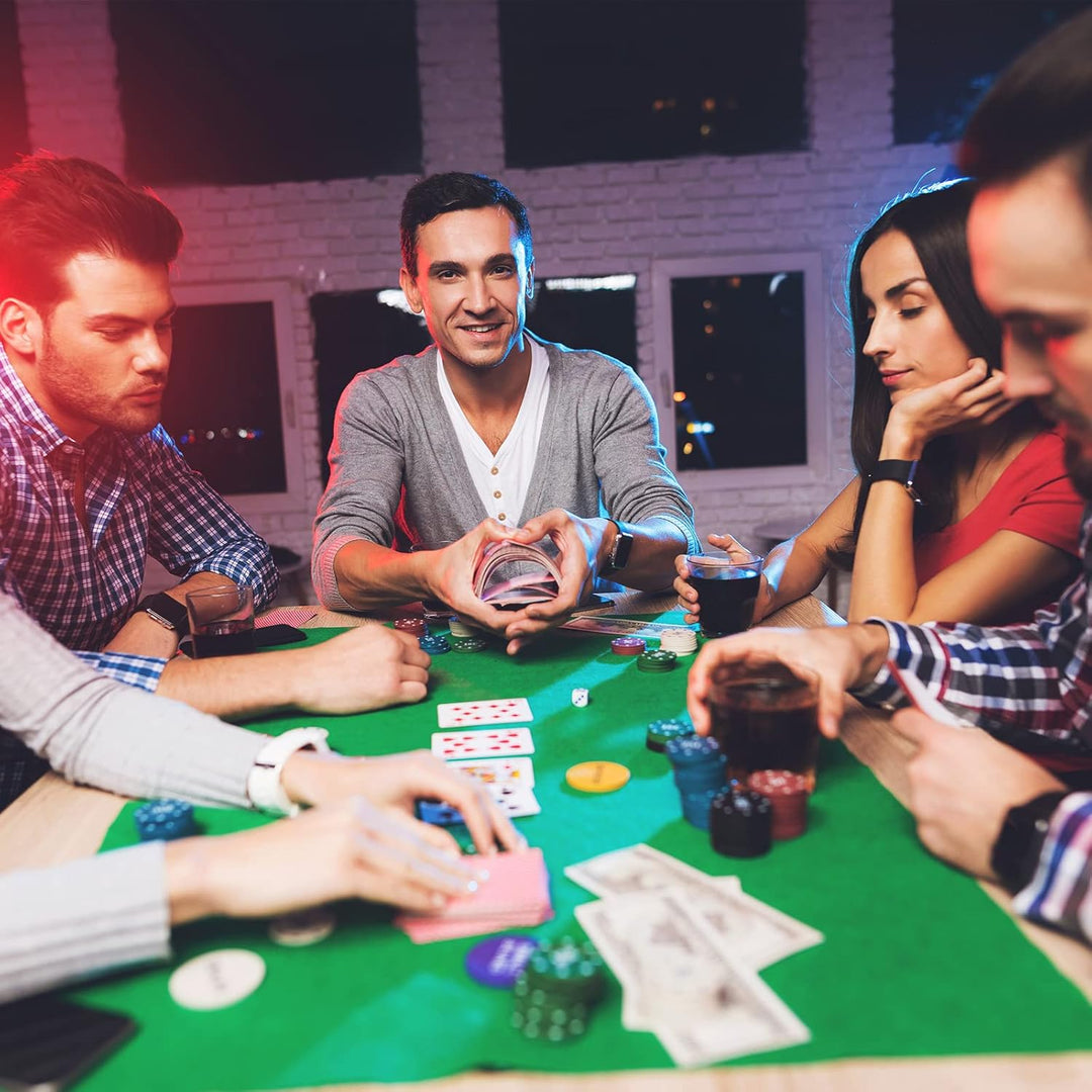 DREAMADE Pokerset mit 500 Laser Pokerchips &amp; Aluminiumkoffer &amp; 2 Kartendecks &amp; 5 Würfel &amp; 3 Dealer B