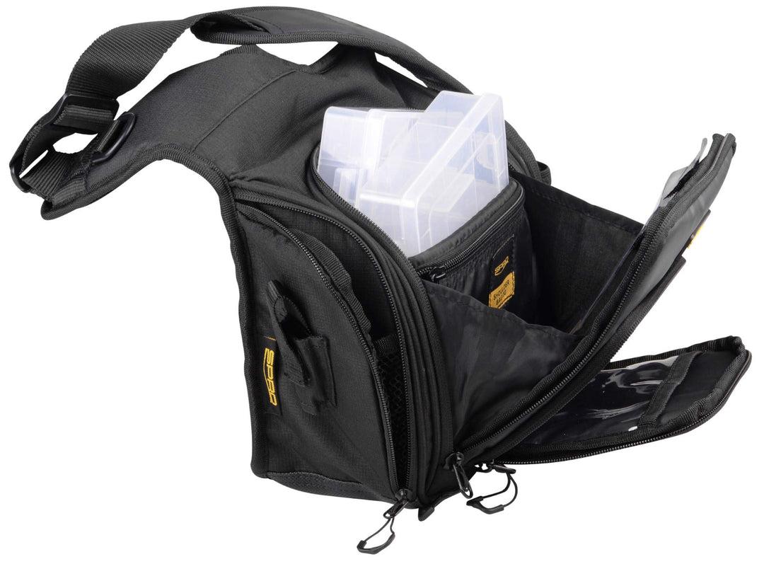Spro Predator Shoulder Bag 25x11x27cm - Kunstködertasche für Spinnfischer, Schultertasche zum Street