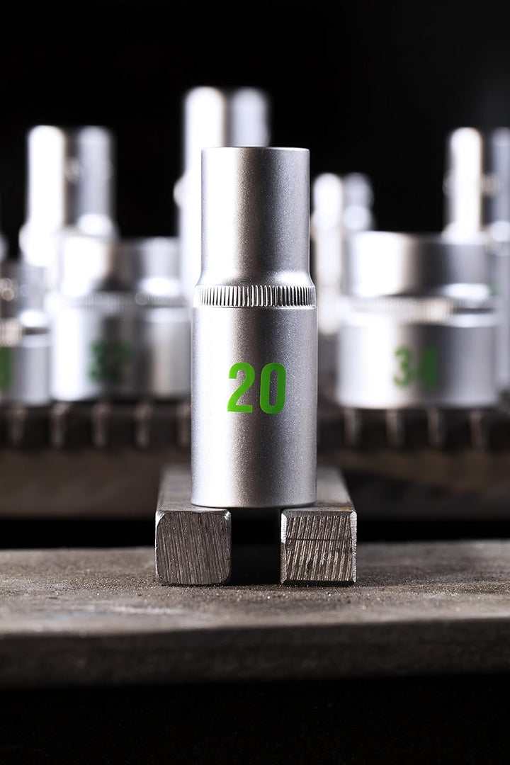 Meister Steckschlüssel-Satz 18-teilig - 1/2 + 1/4 Zoll Antrieb - Extra lange Einsätze - Grosse Ziffe