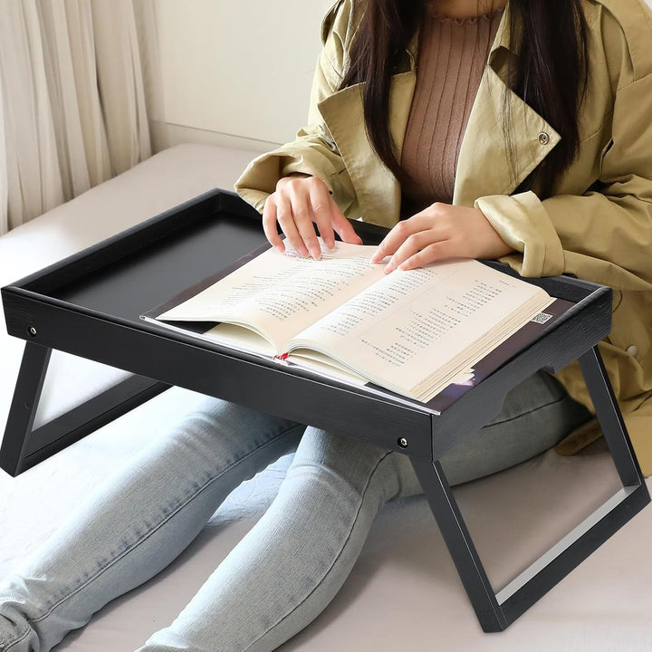 Bett Tisch Tablett Klappbar, Holz Frühstückstablett mit Klappbeinen, Serviertisch, Ideal für Lesen u