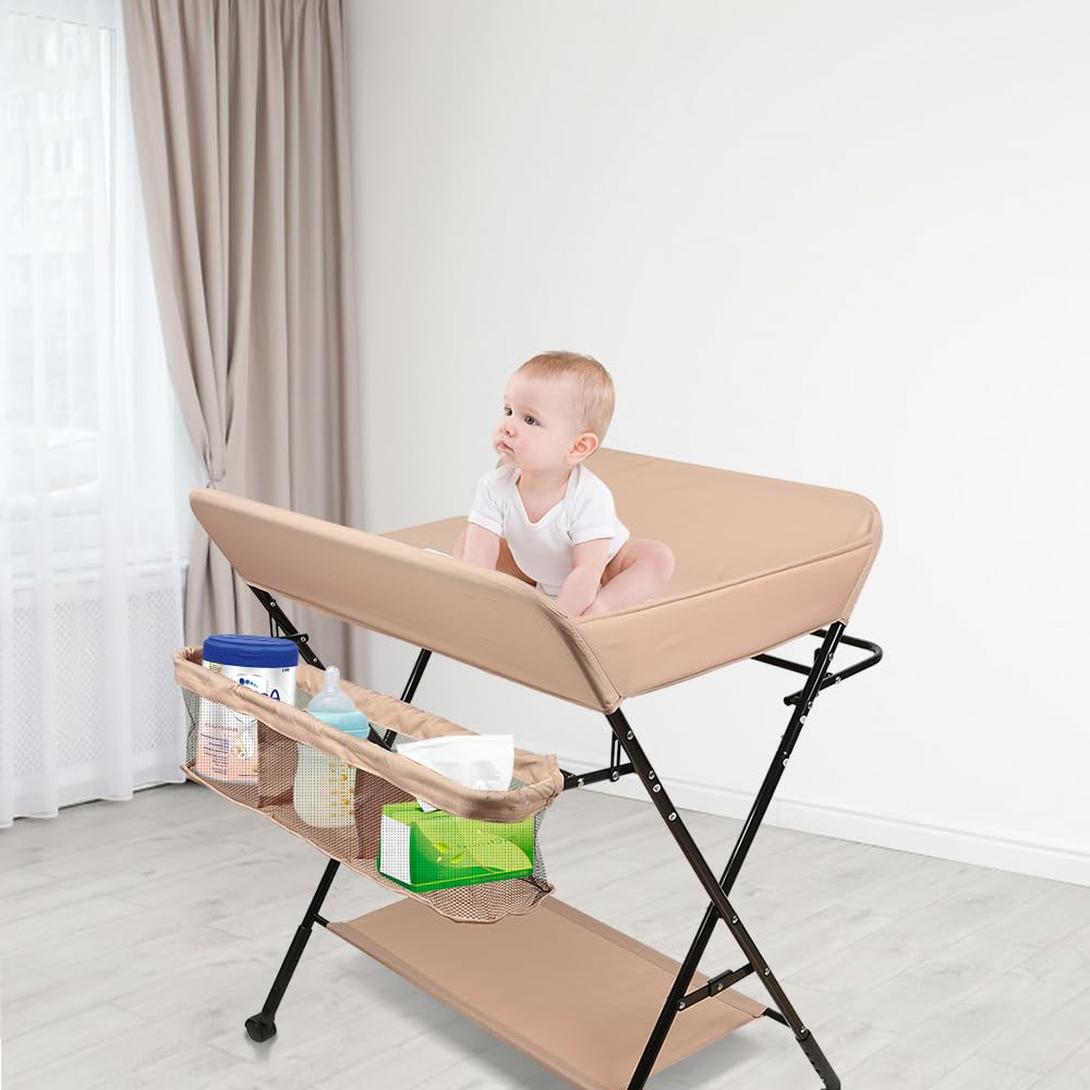Baby Wickelkombi - klappbare Wickelkommode, mobiler Wickeltisch mit Wickelauflage, Sicherheitsgurt u