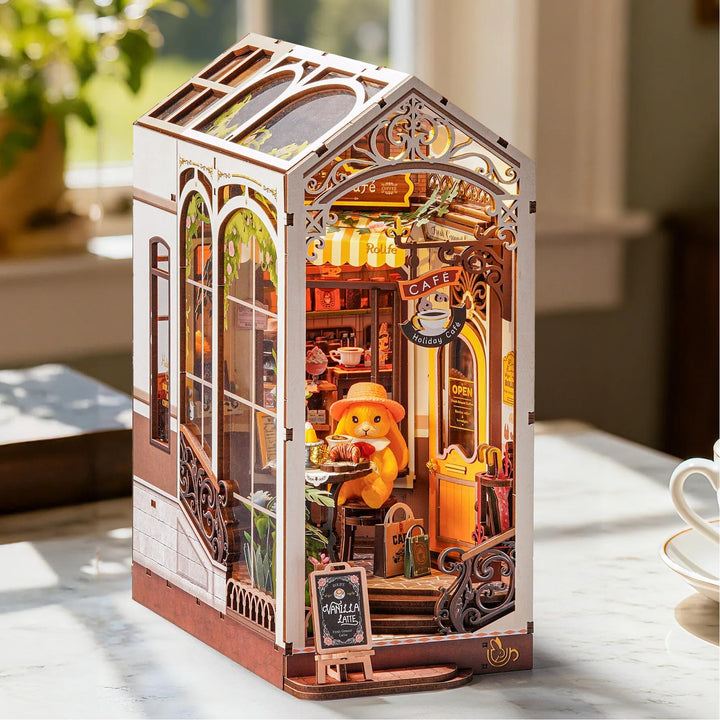 Rolife Book Nook Kit für Erwachsene Miniatur Haus Selber Bauen mit Licht Holiday Café Booknook Bausa