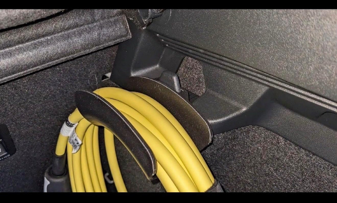Ladekabelhalter für VW ID & Cupra | Typ 2 Kabelhalter für Kofferraum | Zubehör/Accessoire | Kofferra