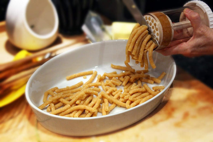 Werkzeug für Passatelli aus lebensmittelechtem Kunststoff mit 3 Schlaufen, Nadel für Passatelli, Buc