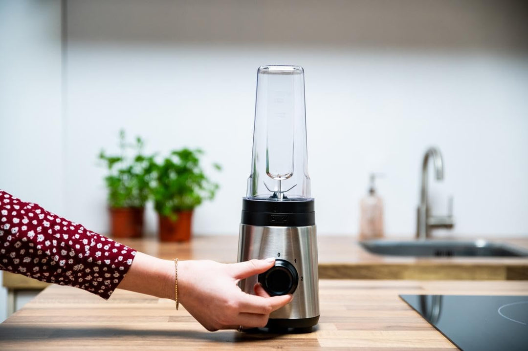 alpina Smoothie Maker Mixer - Smoothie Mixer 300W - Inkl. Smoothie Becher 300ml und 600ml - 2 Geschw