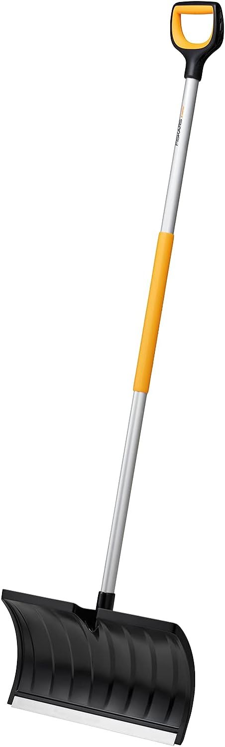 Fiskars Schneeschieber für flache Schneeschichten, X-series, Länge: 173 cm, Aluminium/Polymer, Schwa