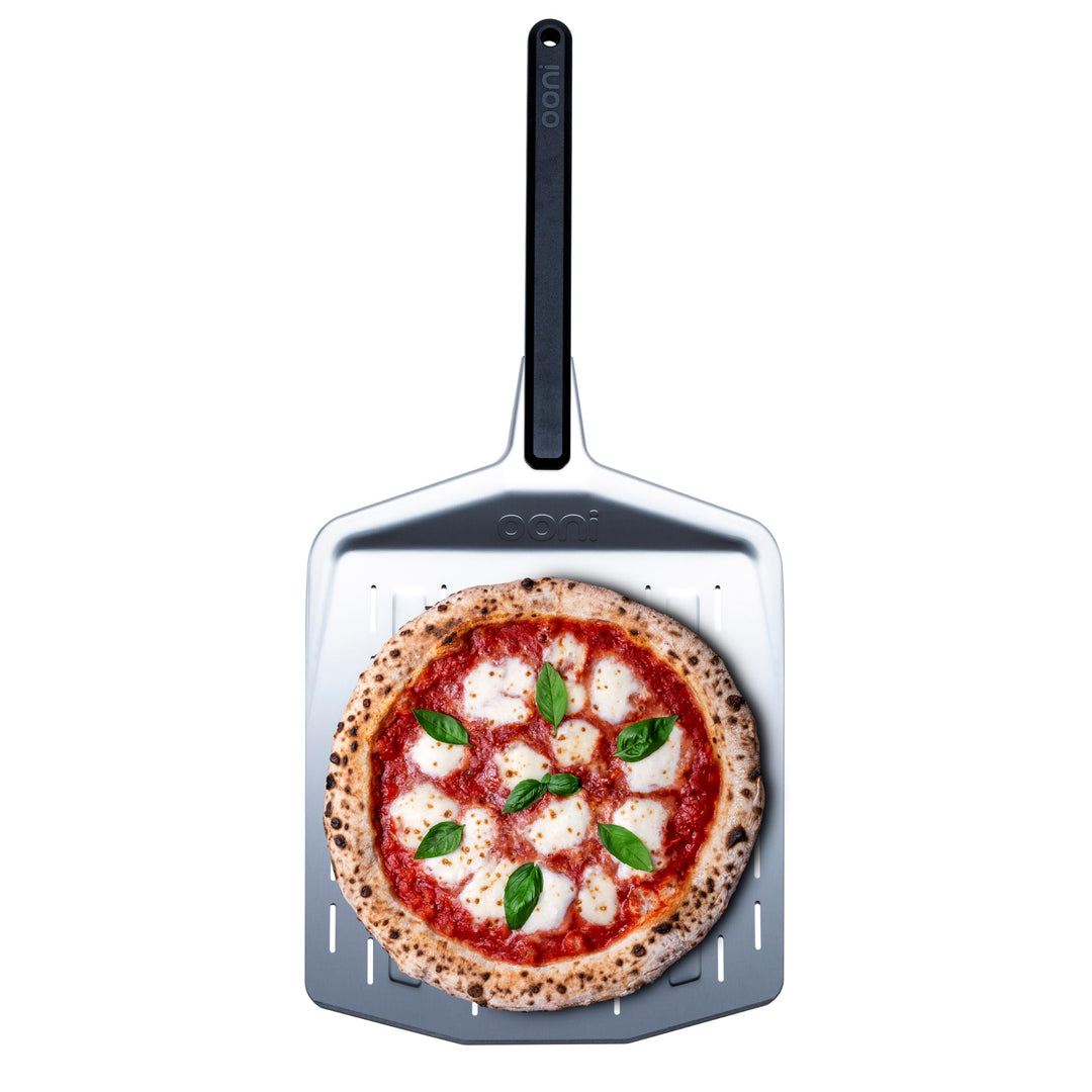 Ooni perforierte Pizzaschaufel 35 cm – Aluminium-Pizzaschaufel – Pizzaheber – Pizzawender Zubehör fü