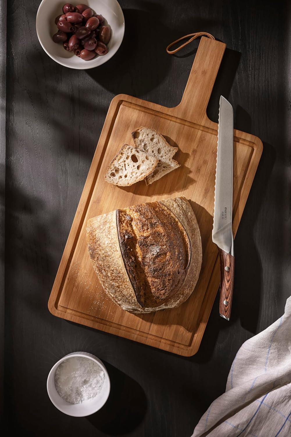 EVA SOLO | Nordic Kitchen Brotmesser 24 cm |Schneidet mühelos knuspriges Brot und weiches Gebäck | P