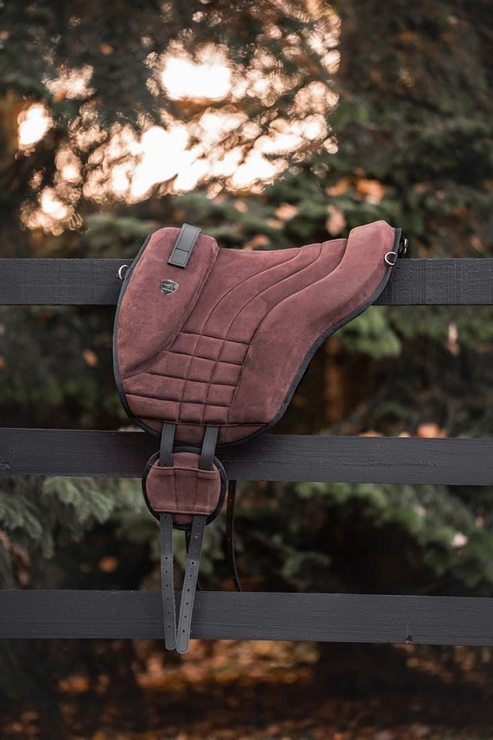 Equinate Reitpad Harper aus synthetischem Wildleder Pony Braun - Bareback Pad mit pflegeleichter Neo