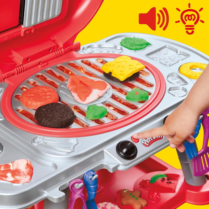 Play-Doh Grillparty Spielzeug, Grill-Station mit Formen, Accessoires und 6 Dosen Knete zum Basteln,