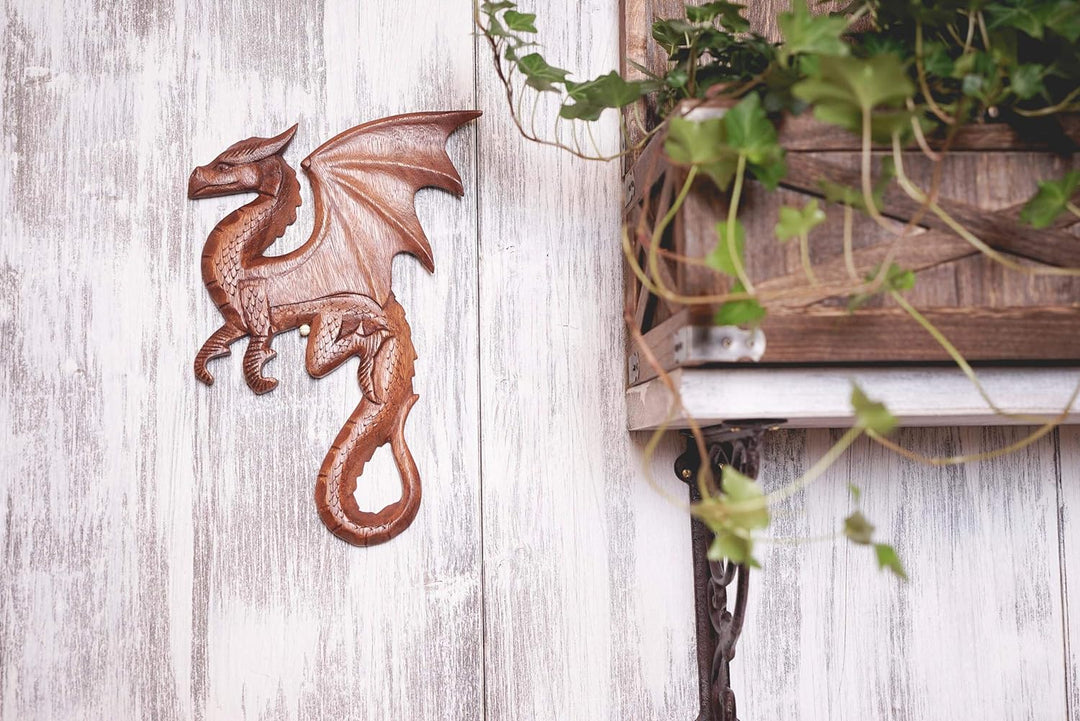 Windalf Wandbild Lizz 28 cm Drachen Wandrelief Links schauend Handarbeit aus Holz