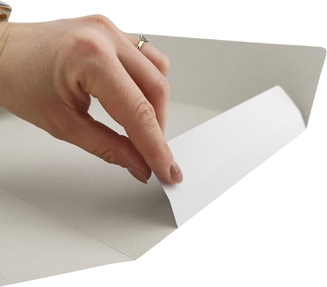 D.RECT 25 Stück Sammelmappe aus Karton | Postmappe | Mappe mit Gummiband für DIN A4 | 3 Klappen 300g