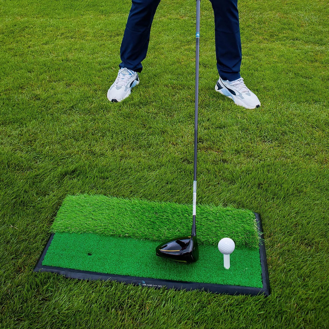 ME AND MY GOLF Dual Turf Golf-Schlagmatte, Schwarz