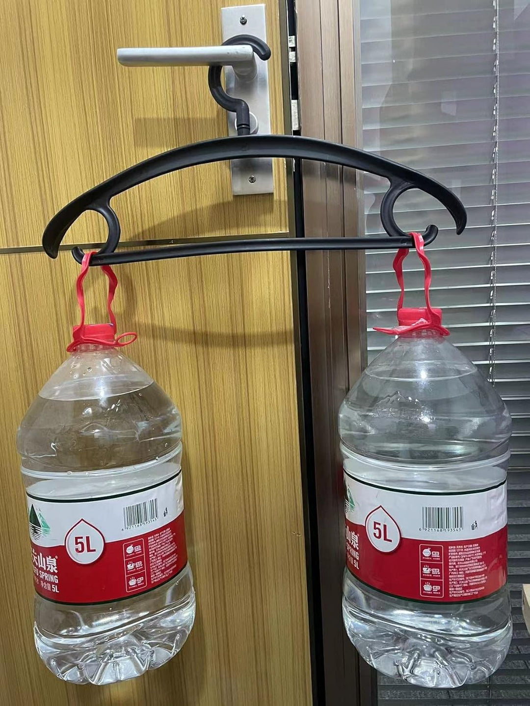 10 Stück robuste Kunststoff-Kleiderbügel 11,3 kg Kapazität Drehhaken breite Schulter rutschfest dick