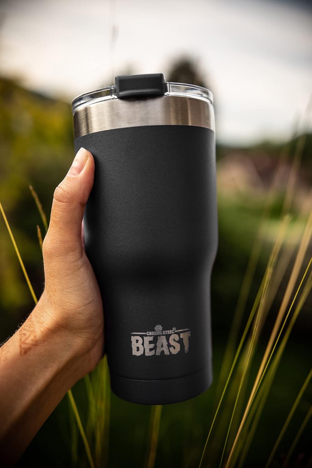 Beast Thermobecher 900 ml - Matt-schwarz I Mehrweg Thermo Kaffeebecher To Go mit 2 Strohhalmen & Rei