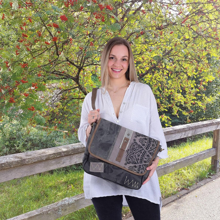 Sunsa Damen Umhängetasche/Messenger Tasche aus grauem Canvas. Grosse Crossbody Bag Geschenkideen für