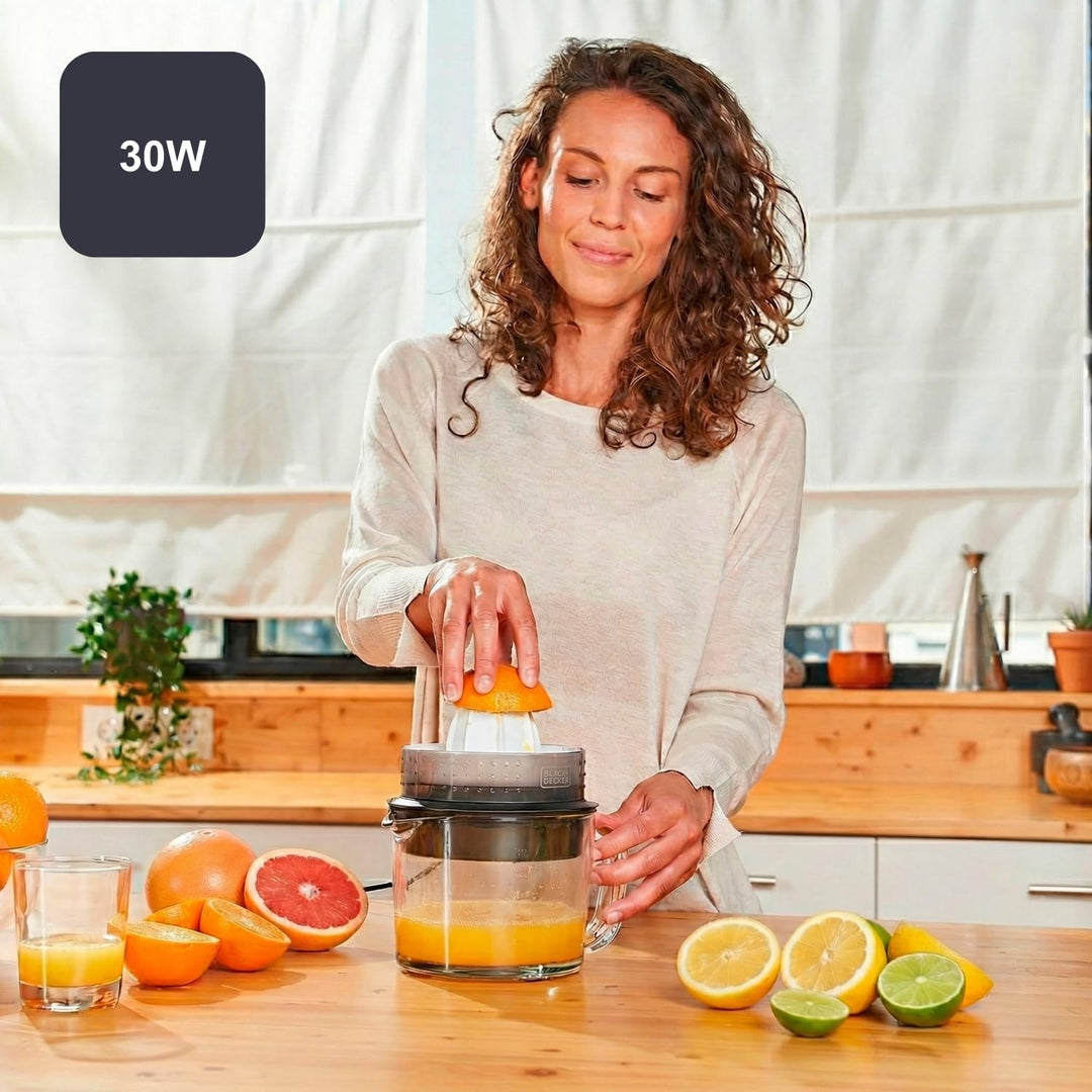 BLACK+DECKER Elektrische Zitruspresse | BXCJ30E | 30W | 1 Liter | Mit Glaskanne | Weiss-Transparent