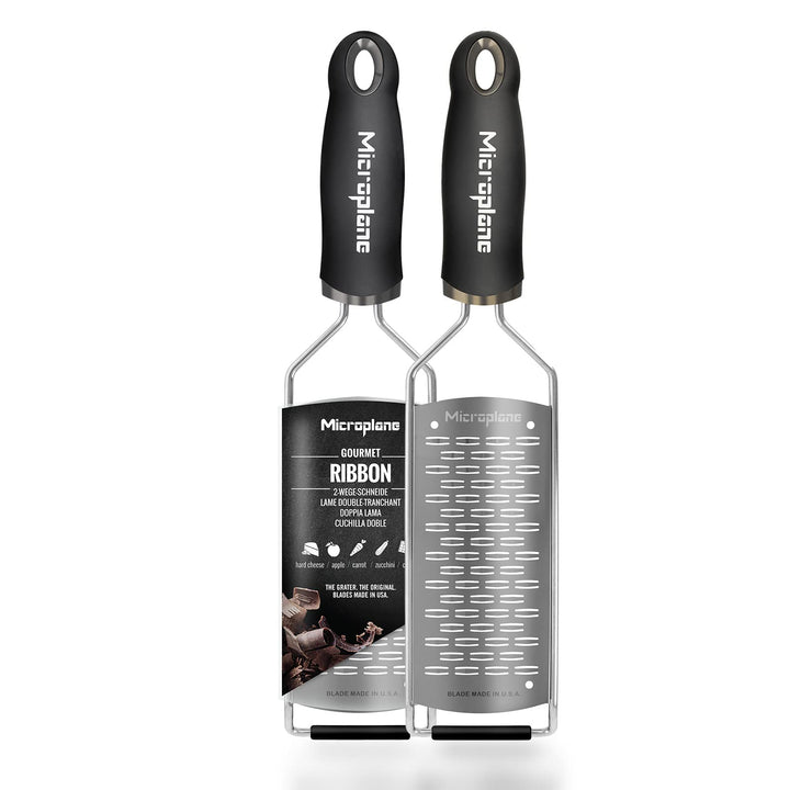 Microplane 2-Wege-Schneide Reibe Edelstahl Schwarz aus der Gourmet Serie für Hartkäse, Apfel, Karott