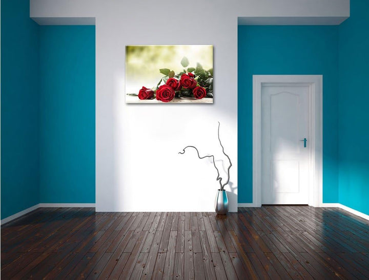 Rosenstrauss auf Holztisch Format: 100x70 auf Leinwand, XXL riesige Bilder fertig gerahmt mit Keilra