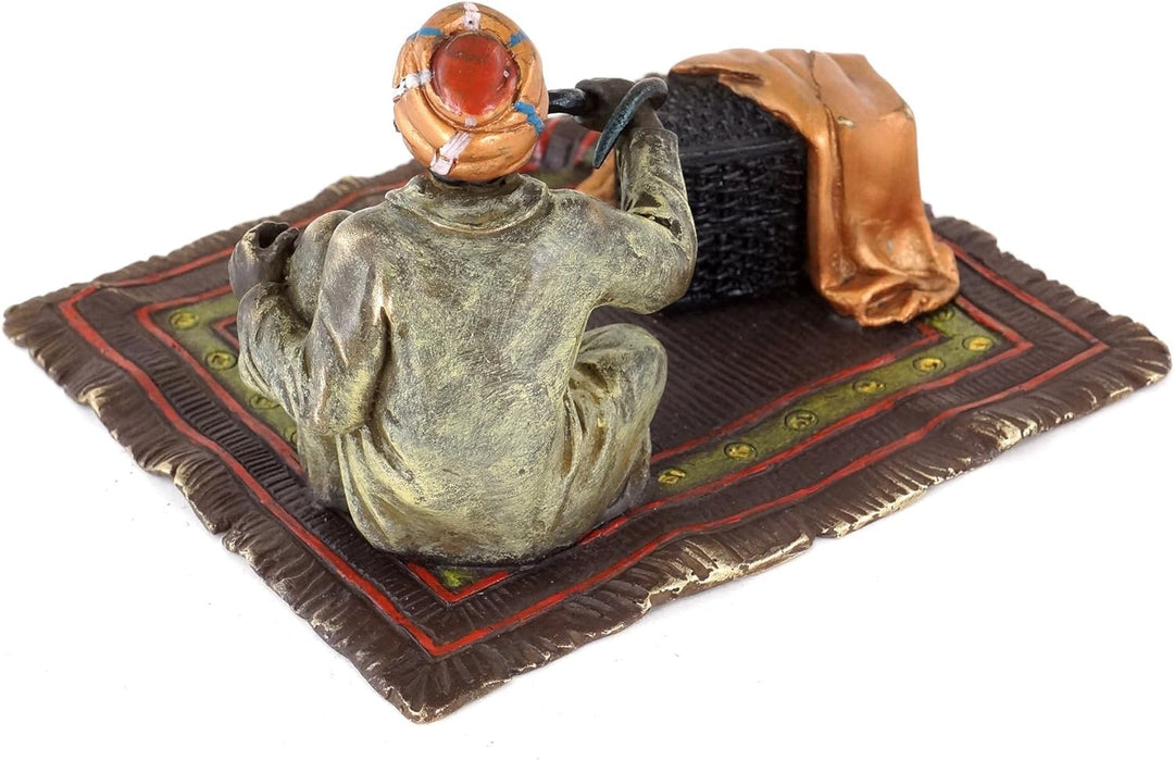 Kunst & Ambiente - Wiener Bronze - Schlangenbeschwörer - Araberbronze - Orientalische Teppichbronze