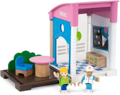 BRIO 33944 - Village Eisdiele, bunt