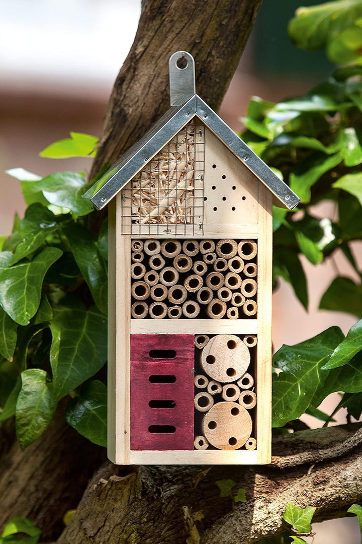 CULT at home Insektenhaus – Nistkasten für Nützlinge – Höhe 26 cm – Bienenhotel Schmetterlingshaus I
