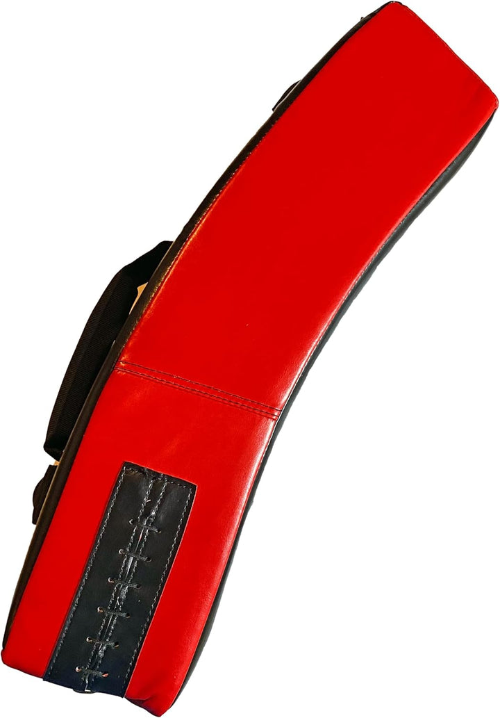 Schlagpolster Strike Gekrümmt - Mit 4 Griffen - 60 x 35 x 15 cm - Kunstleder rot-schwarz - Robuste l