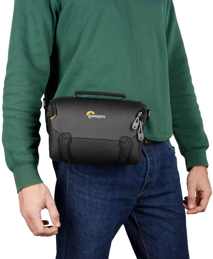 Lowepro Adventura SH 140 III, Camera Shoulder Bag with Adjustable/Removable Shoulder Strap, Bag for