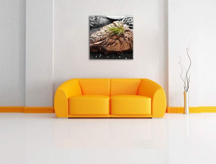 Pixxprint Gebratenes Steak mit Rosmarin als Leinwandbild/Grösse: 70x70 cm/Wandbild/Kunstdruck/fertig