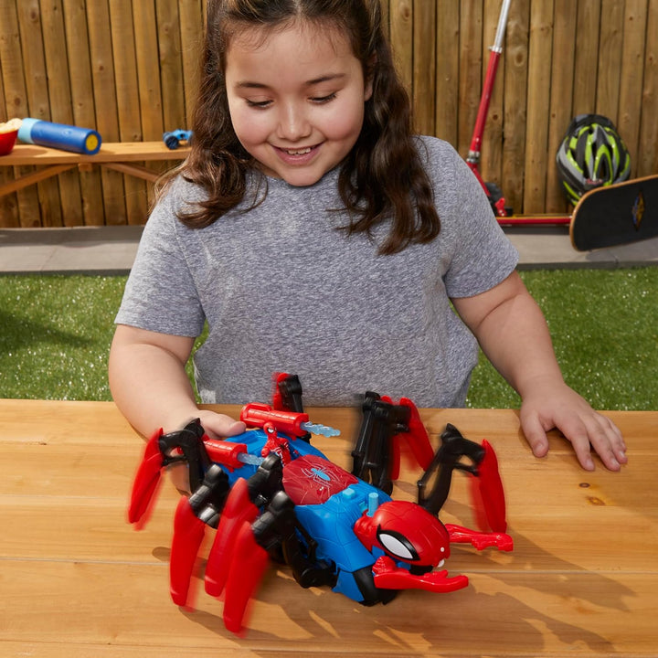 Marvel Spider-Man Krabbelspinne mit Wasserspritze, Superhelden-Spielzeug ab 4 Jahren, feuert Projekt
