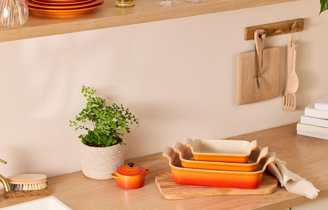 Le Creuset Rechteckige Auflaufform Tradition aus Steinzeug, 26 cm, 2.4 Liter, Ofenrot, 7110226090000